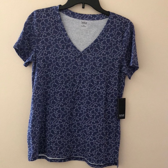 a.n.a Tops - a.n.a Women’s light weight top Size S New